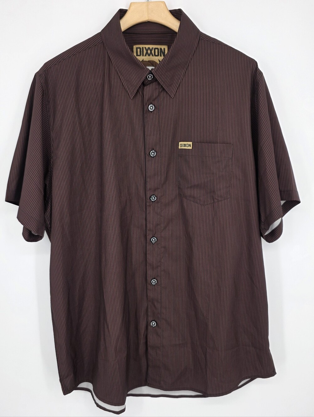 DIXXON Men's Brown Pinstripe Short Sleeve Button-Down Shirt XL.